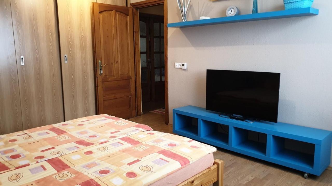 Ilona Apartmanok Balatonboglár Exterior foto