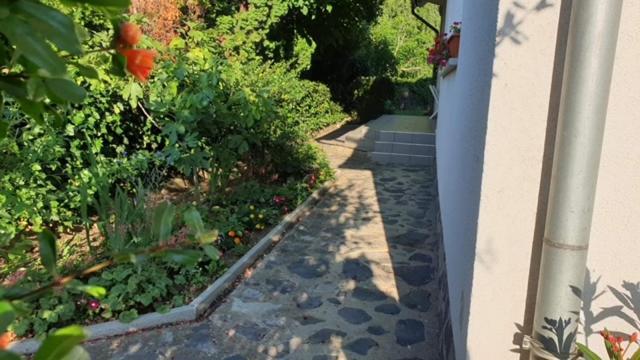 Ilona Apartmanok Balatonboglár Exterior foto